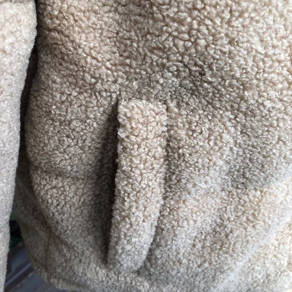 Sherpa Teddy Winter Jacket 🐻🐻🐻 - Picture 7 of 14